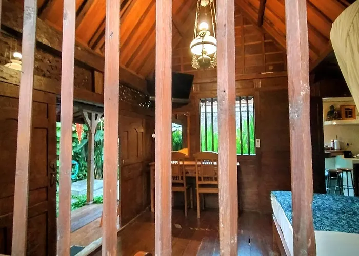 Villa Bagus - Near Seminyak Beach & Trendy Shops, Restaurants, Cafes
